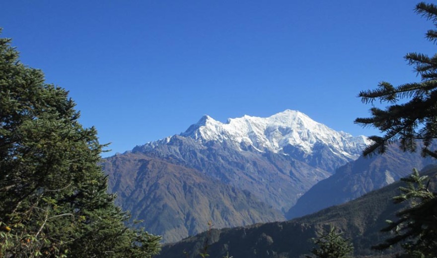 Langtang Lirung