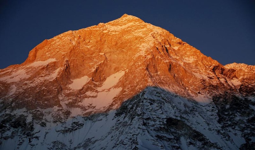 Makalu Basecamp Treks